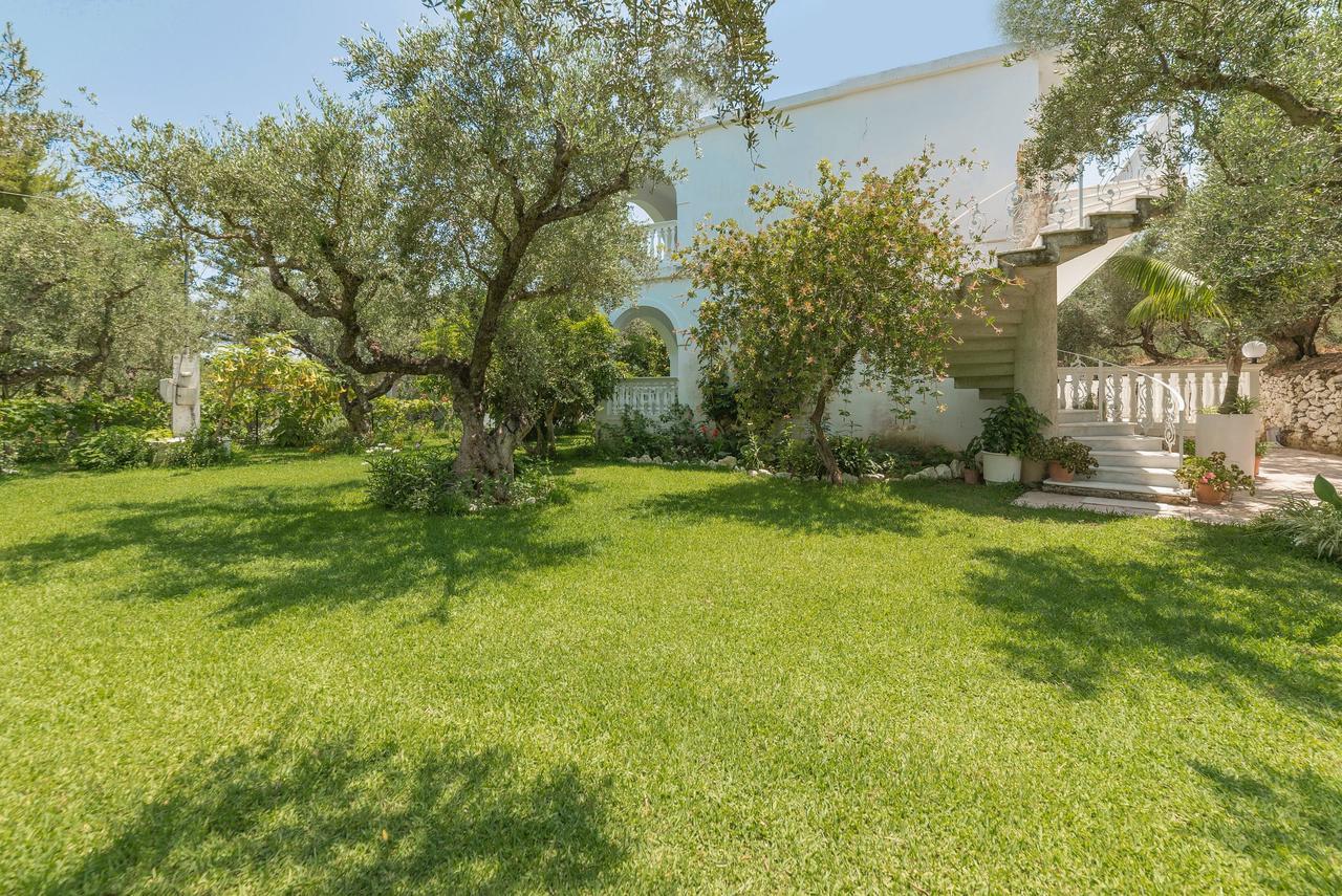 Ruassi Aparthotel Ammoudi